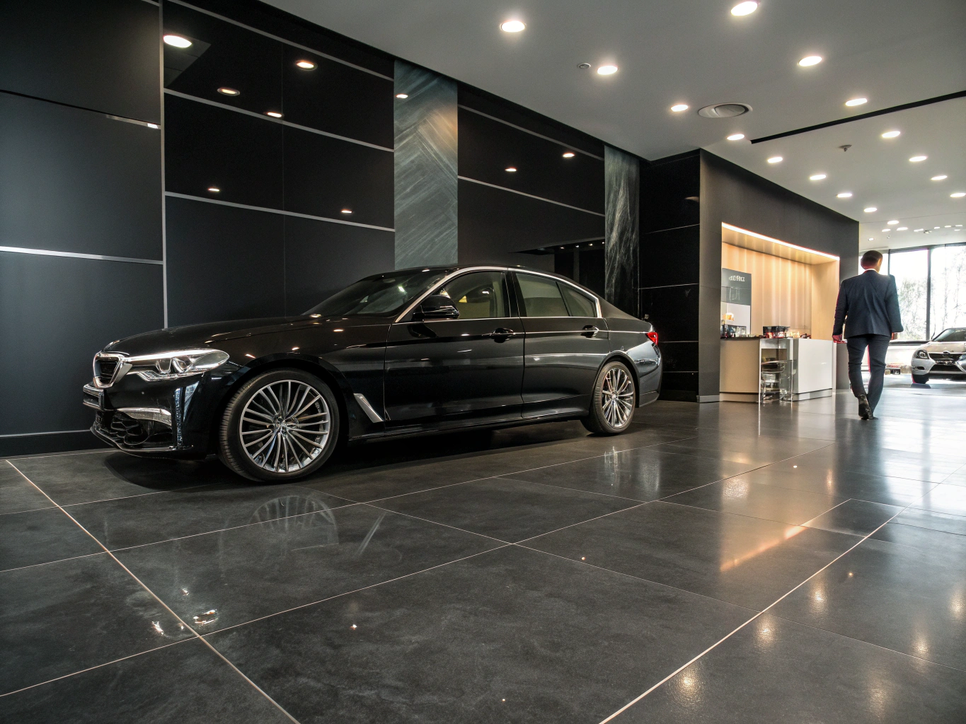 2018 BMW 1 Series 118i M Sport in charcoal finish